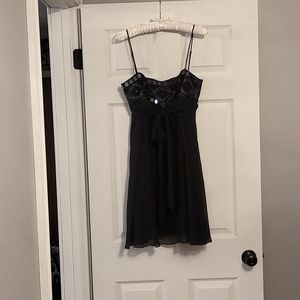 Little black dress with shimmer!
